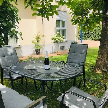 Bellavista, Deutsche Weinstrasse Sud, Germany